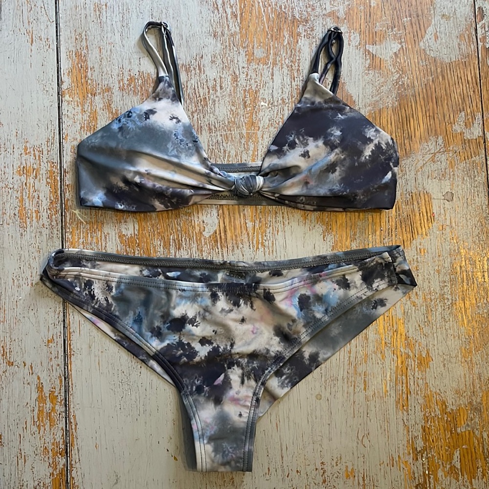 Grey tie dye bikini